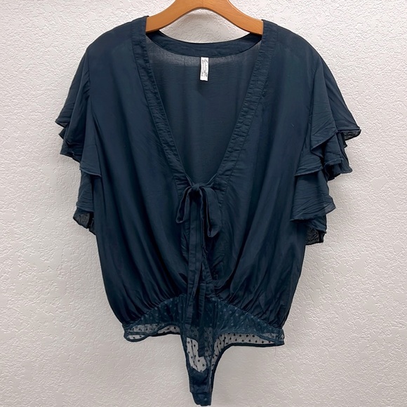 Free People Call Me Later Ruffles Tie Front Bodysuit L Blouse - Picture 2 of 7